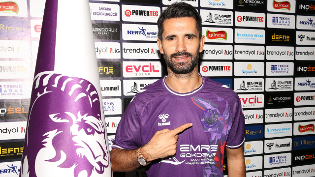 Trendyol 1. Lig ekiplerinden Ankara Keçiörengücü, orta saha oyuncusu Alper Potuk'u transfer ettiğini duyurdu.

Sözleşme 1 yıllık