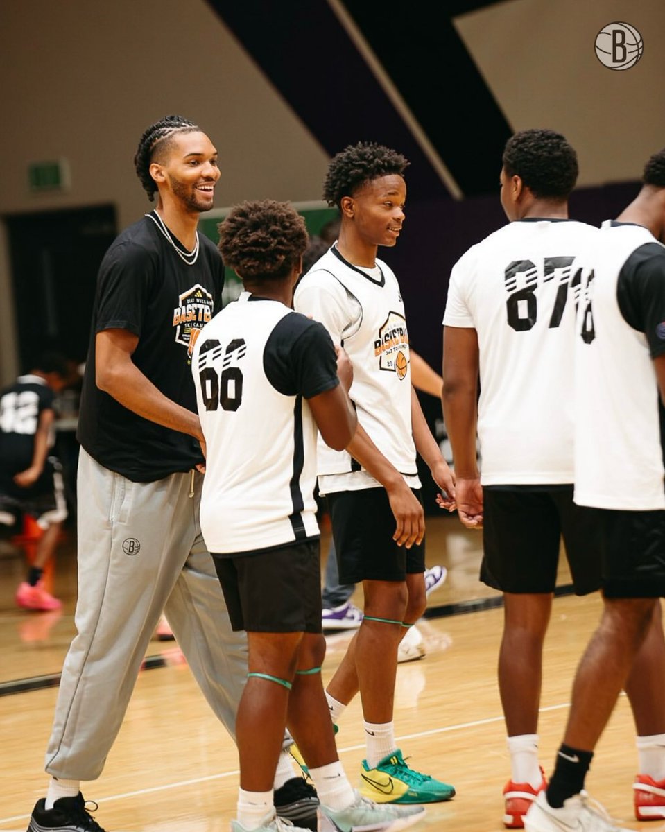 Brooklyn Nets (@brooklynnets) on Twitter photo What it’s all about 🖤
<a href="/Ziaire/">Ziaire Williams</a> hosted his 4th annual camp for young hoopers in his hometown of Lancaster, CA.
📸 via IG/ziaire What it’s all about 🖤
<a href="/Ziaire/">Ziaire Williams</a> hosted his 4th annual camp for young hoopers in his hometown of Lancaster, CA.
📸 via IG/ziaire