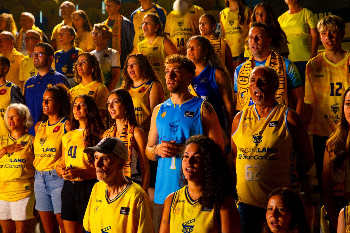 GranCanariaCB's tweet photo. En esta temporada 2025/26 queremos seguir viviendo momentos mágicos contigo 💛🇮🇨

🫱🏻‍🫲🏼 𝗔𝗯𝗼́𝗻𝗮𝘁𝗲: https://t.co/6Bfd595AQI https://t.co/EnFEhtAx2v