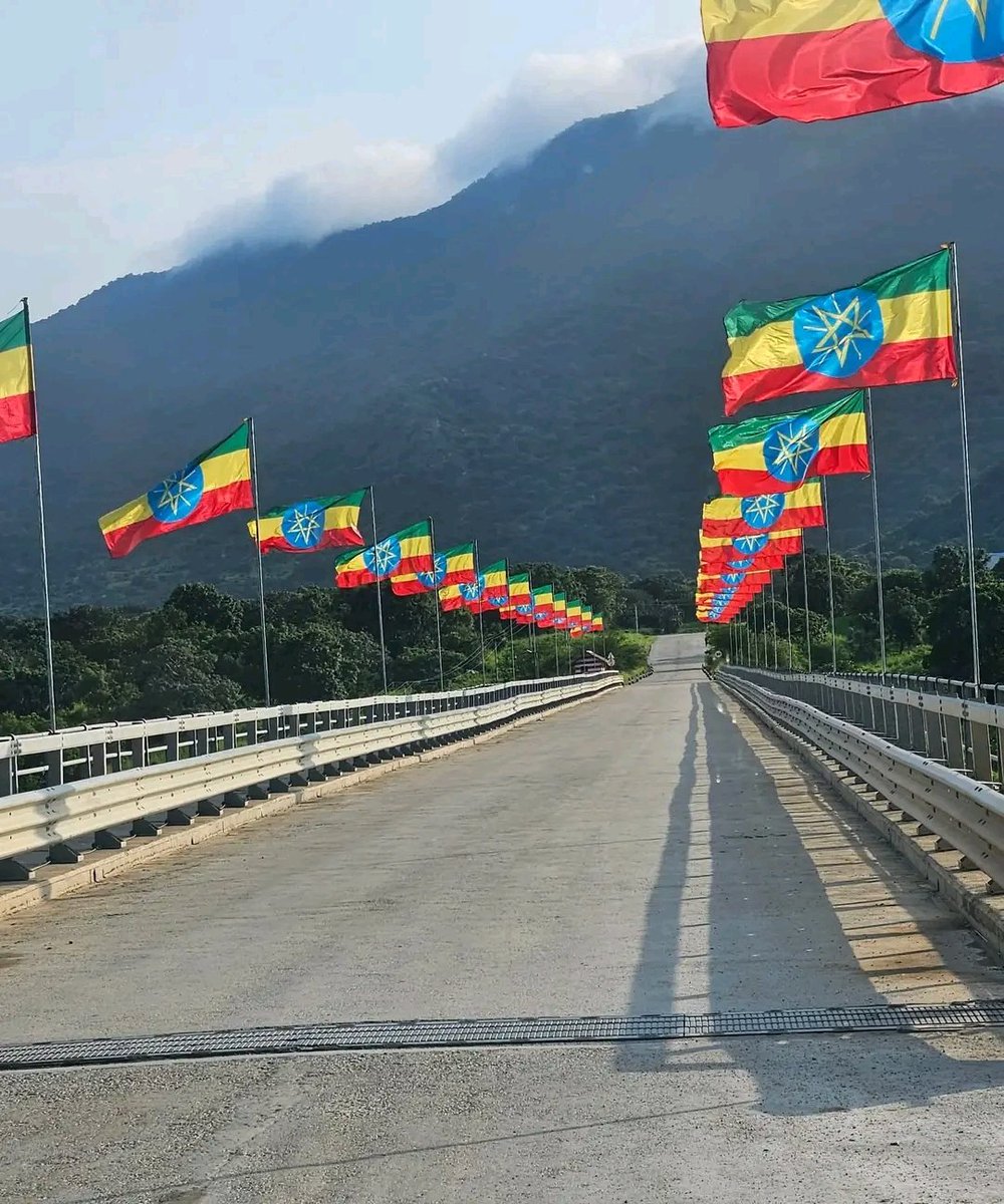 Happy New #Ethiopian_Year(2018)

Today is the last day of 2017 in the Ethiopian Calendar 🇪🇹

Tomorrow, the country celebrates the start of 2018.
Ethiopia follows its own calendar, which is about 7–8 years behind of the Gregorian calendar!