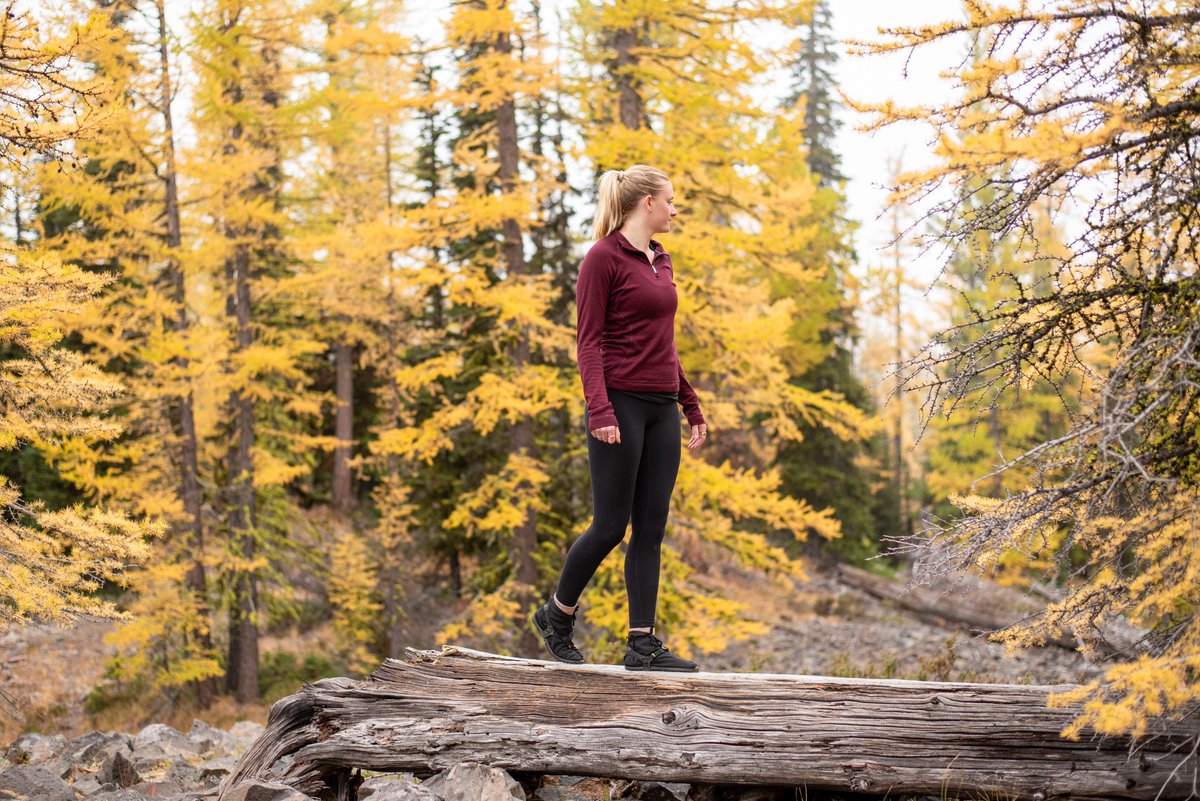 Is it too early to talk about fall? 🫣🍁☕️Sandal season isn't over!! 🥶 Time to layer up with the LUNA TABU! 
This Japanese inspired bootie is made to layer over a sock, under your sandal. It adds some weather resistance to your otherwise exposed feet! ❄️
lunasandals.com/products/luna-…
