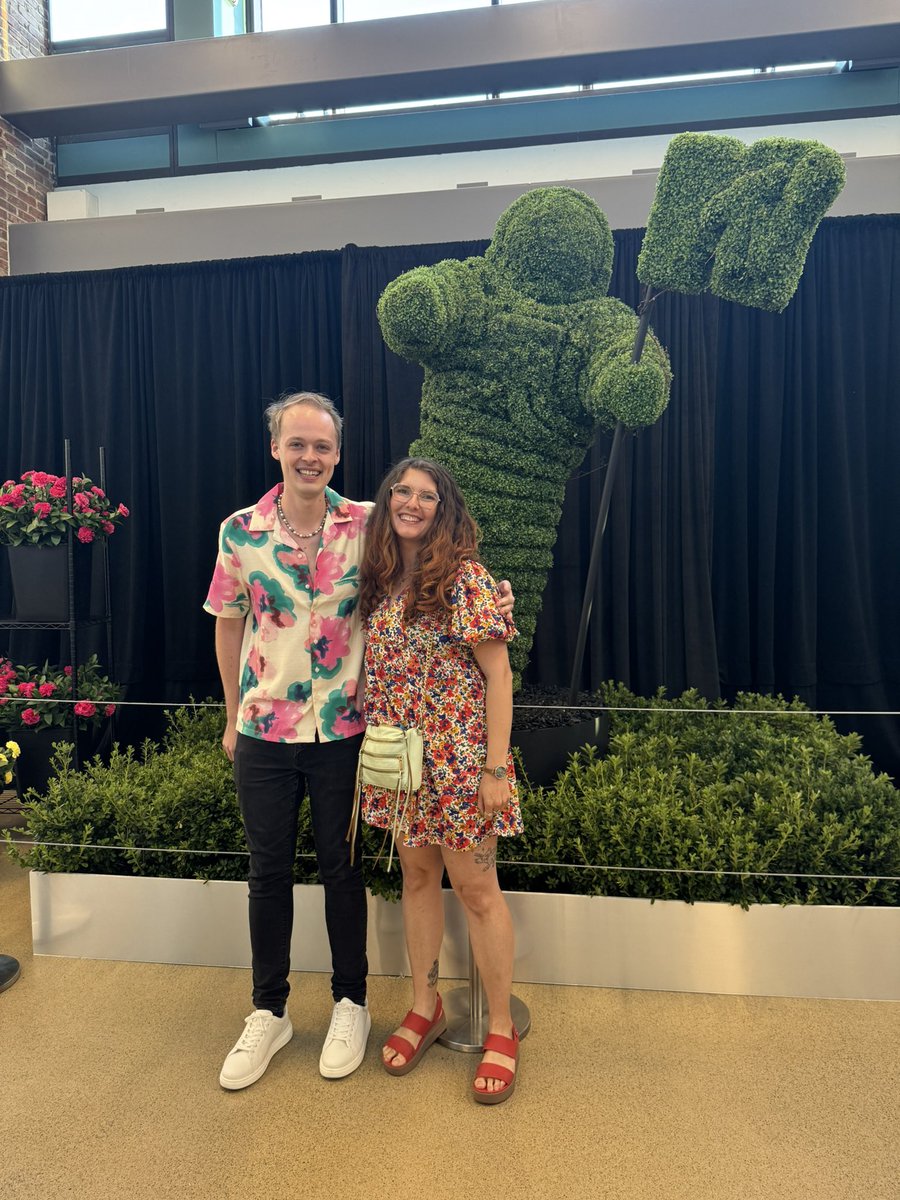 James Giovan tweet media