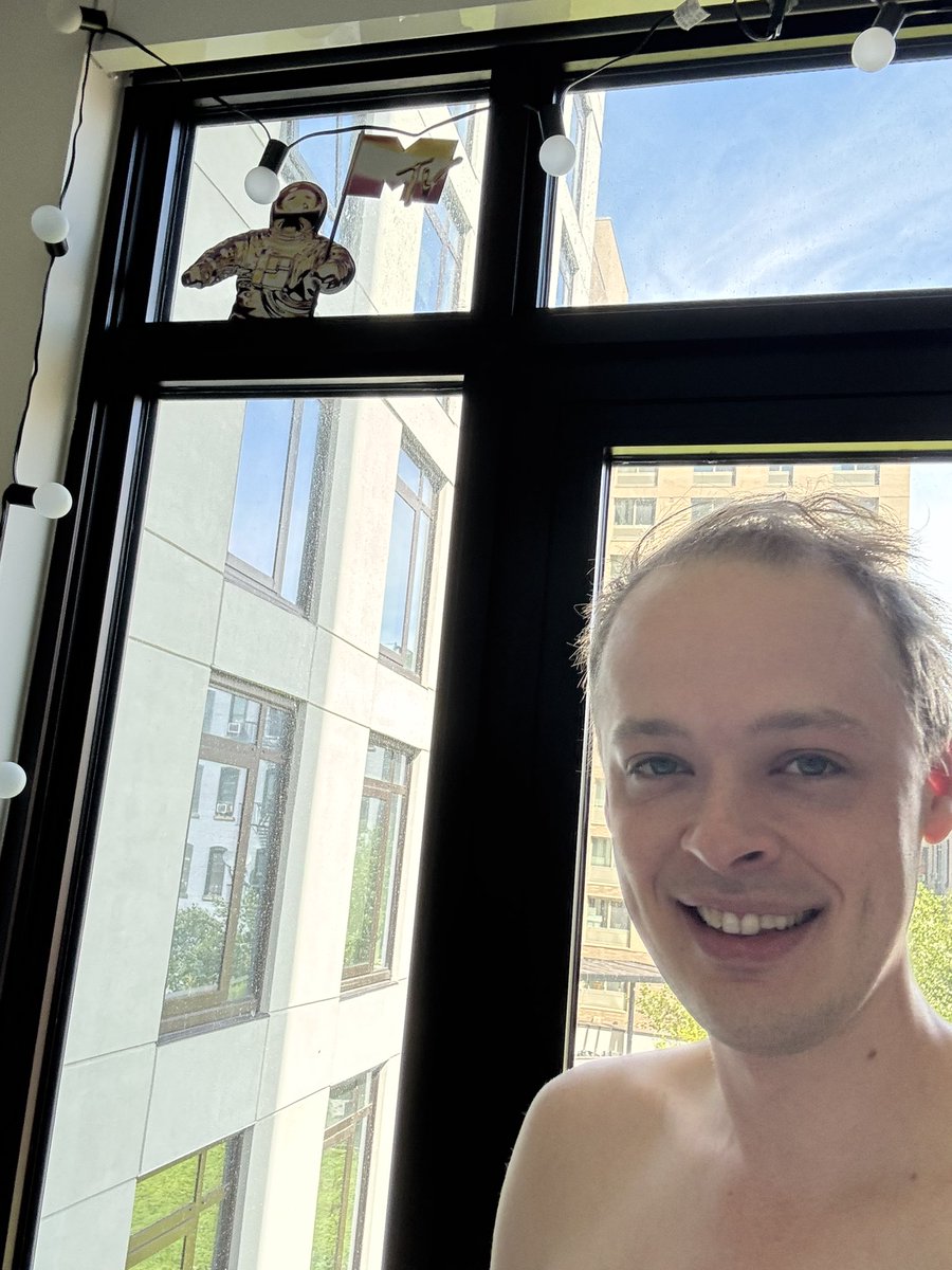 James Giovan tweet media