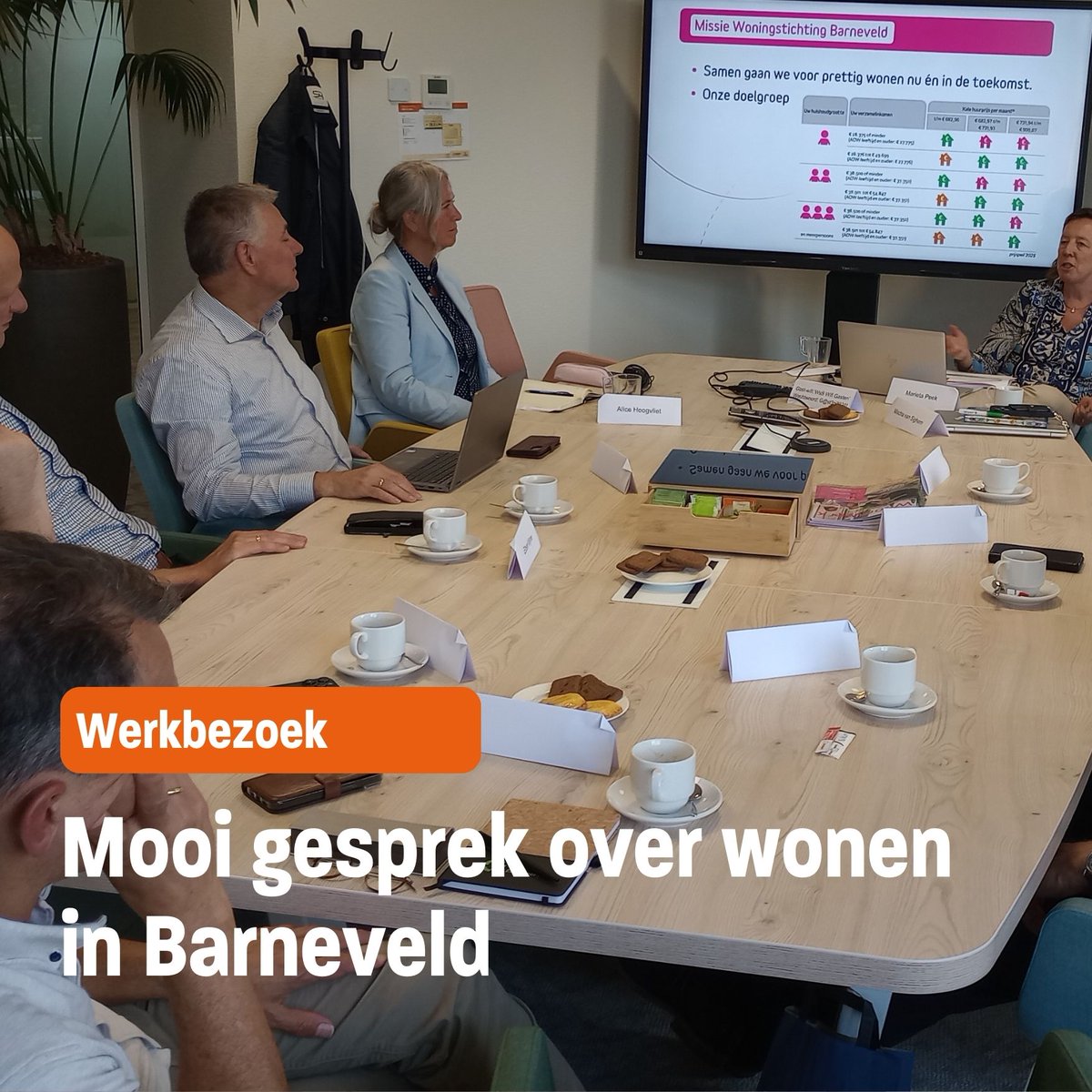 WERKBEZOEK | Het politieke seizoen begint weer. Vanmiddag een goed gesprek gehad bij de Woningstichting om te spreken over wonen in Barneveld en welke uitdagingen er zijn op de woningmarkt.