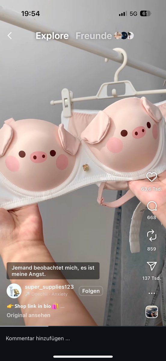 Spatzengepiepe's tweet image. „Und wie verhütest du?“
;