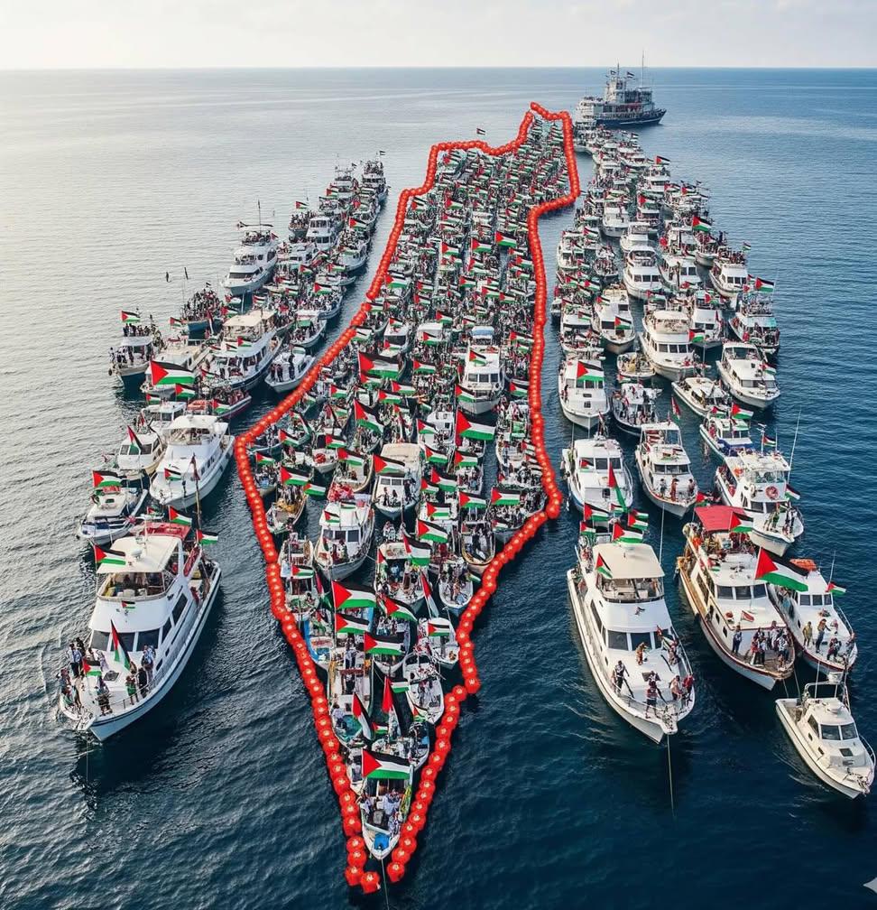 Ben Gazze'liyim 
#MeTooFromGaza #GlobalSumudFlotilla