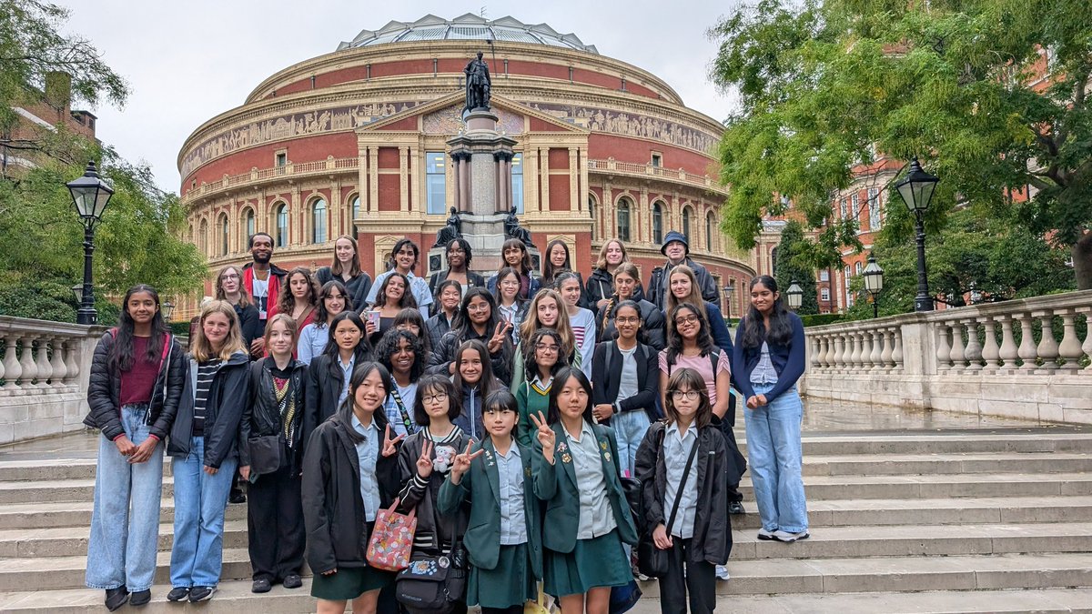 Music at Newstead Wood School tweet media