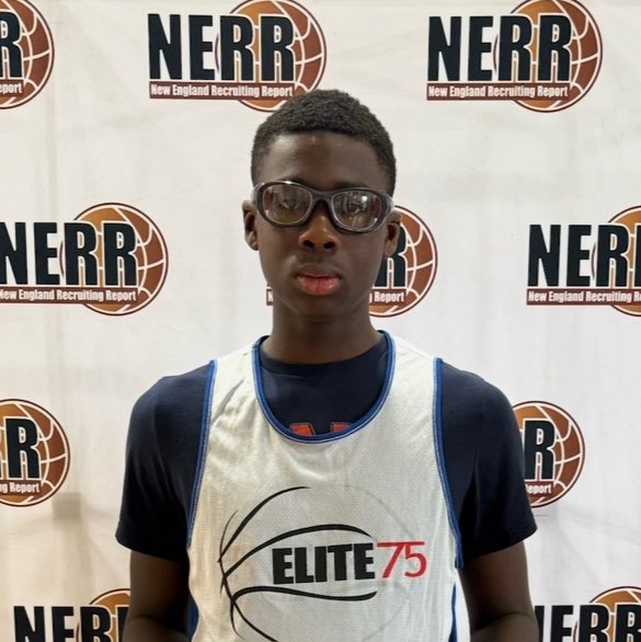 Rising sophomore Brenden Jordan had a standout afternoon at the Frosh/Soph #E75 this past Sunday.  

The 6’7 2028 showed off his length and athleticism getting vertical in the paint to flush down contested dunks, and alter shots on the defensive end. 

newenglandrecruitingreport.com/in-the-news/20…