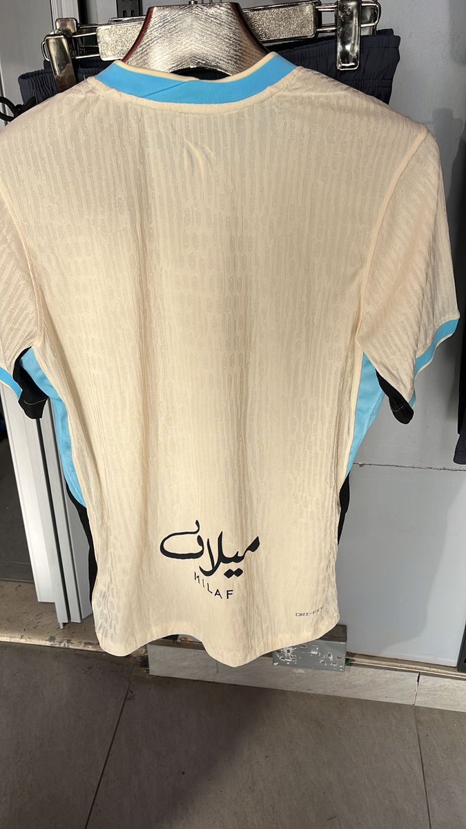 stor654's tweet photo. @ittihad S m l xl 2x 

ب١٢٥ ريال 

للتواصل واتساب ٠٥٣٥٣٢١٩٩٩

. https://t.co/osnQnbECaH