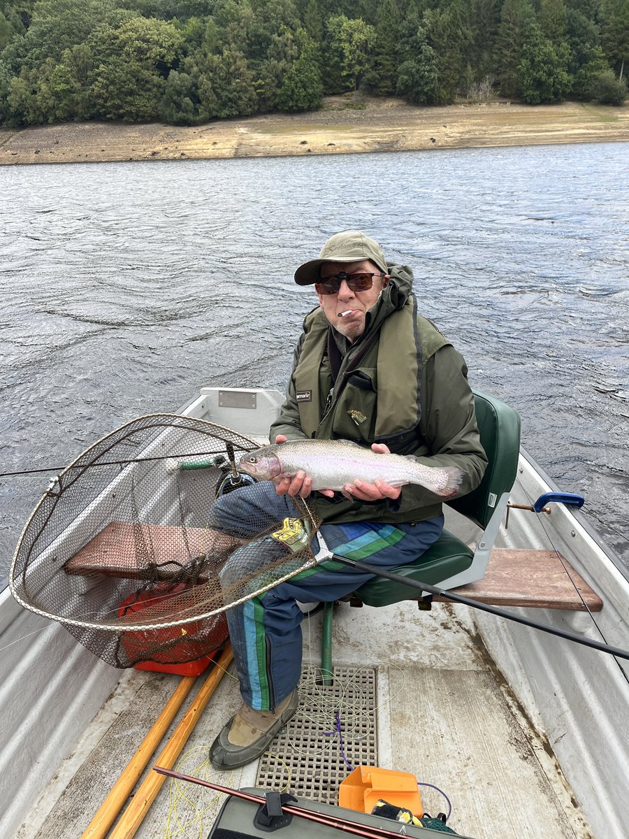 New venue for me and Vin today, Ladybower Reservoir had a few fish (Vin more than me) water level looks 50ft down, rain held off looking forward to going again 🎣
