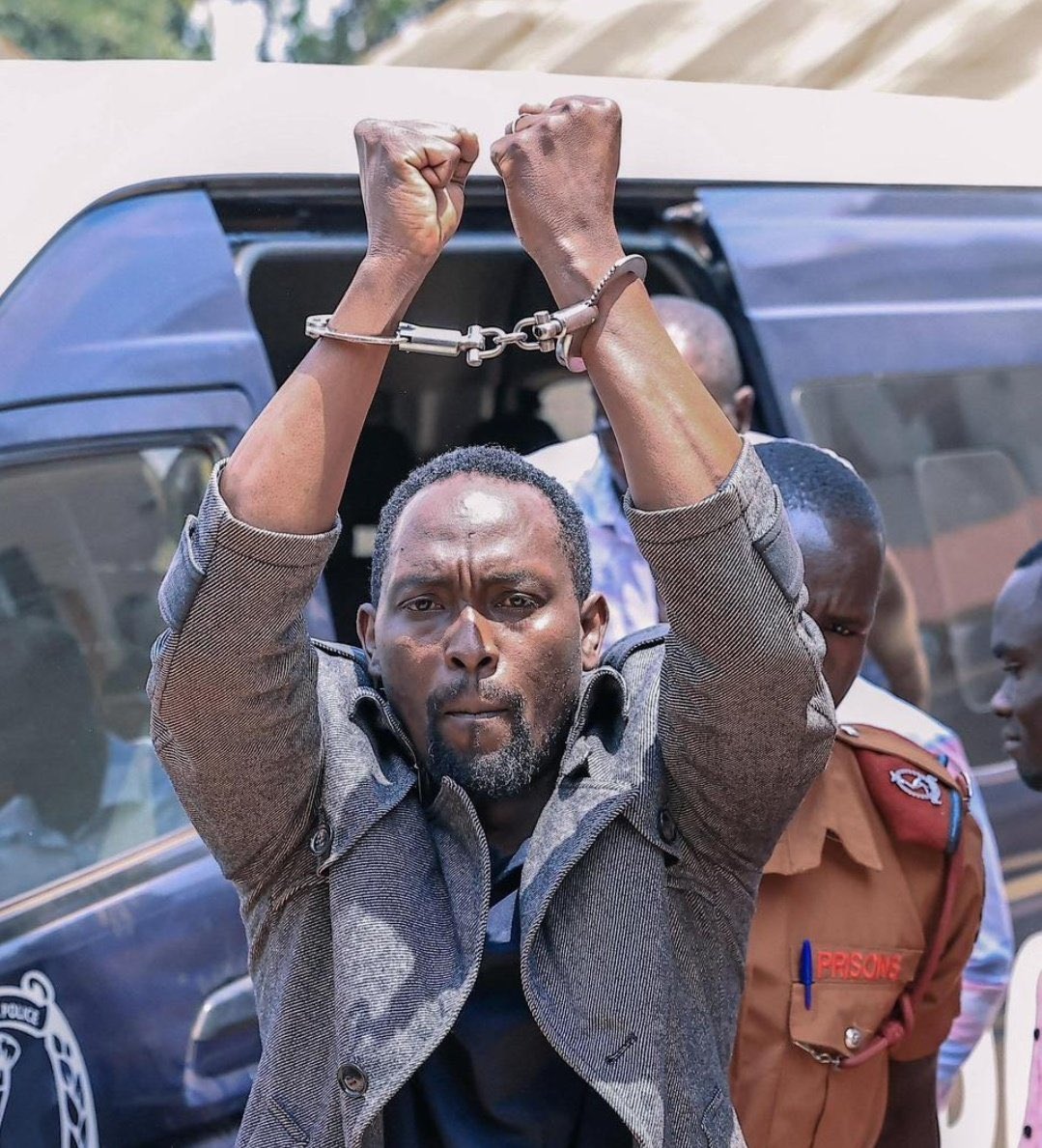 I love the strength. Abasoga batulazze amanyi