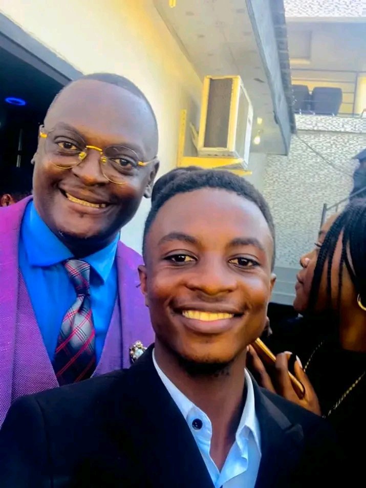 La santé c'est un état de bien être commun physique, mental, social, elle nécessite pas l'absence de la maladie ou d'infirmité, Mr Jacky ndala mérite d'avoir des soins appropriés dans un hôpital de son choix pour sa santé et ns demandons sa libérte , car la santé n'a pas des prix