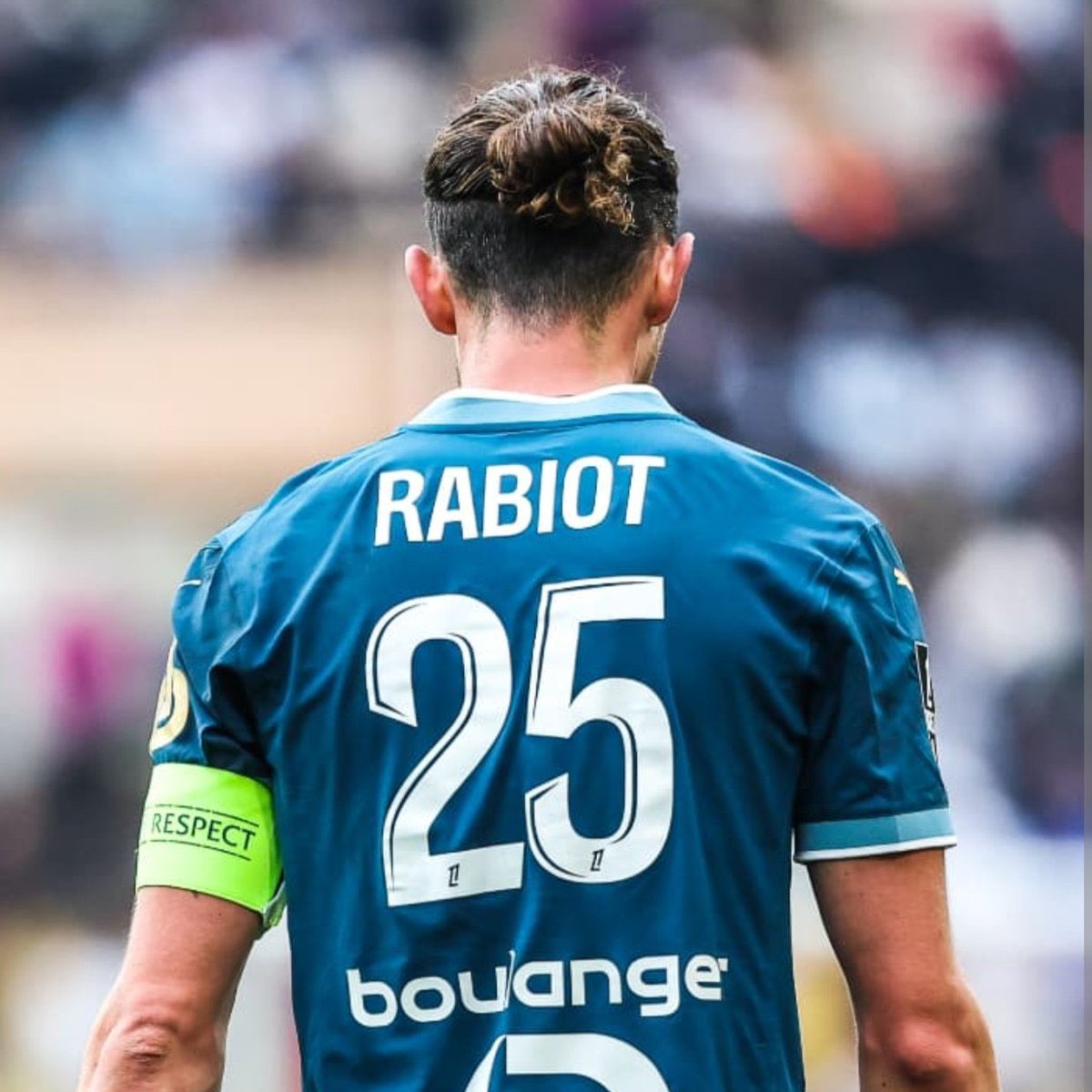 _BiteFootball's tweet image. 🚨 𝗔𝗗𝗥𝗜𝗘𝗡 𝗥𝗔𝗕𝗜𝗢𝗧 🇫🇷𝗙𝗔𝗜𝗧 𝗦𝗘𝗦 𝗔𝗗𝗜𝗘𝗨𝗫 𝗔𝗨𝗫 𝗠𝗔𝗥𝗦𝗘𝗜𝗟𝗟𝗔𝗜𝗦 !! 👋

« Chers supporters marseillais,

Dans la boue y'a des rats
Dans les égouts les rats
Ils sont partout les rats
Ce sont les Marseillais. 

Froidement, 
AR25 »

📲 IG