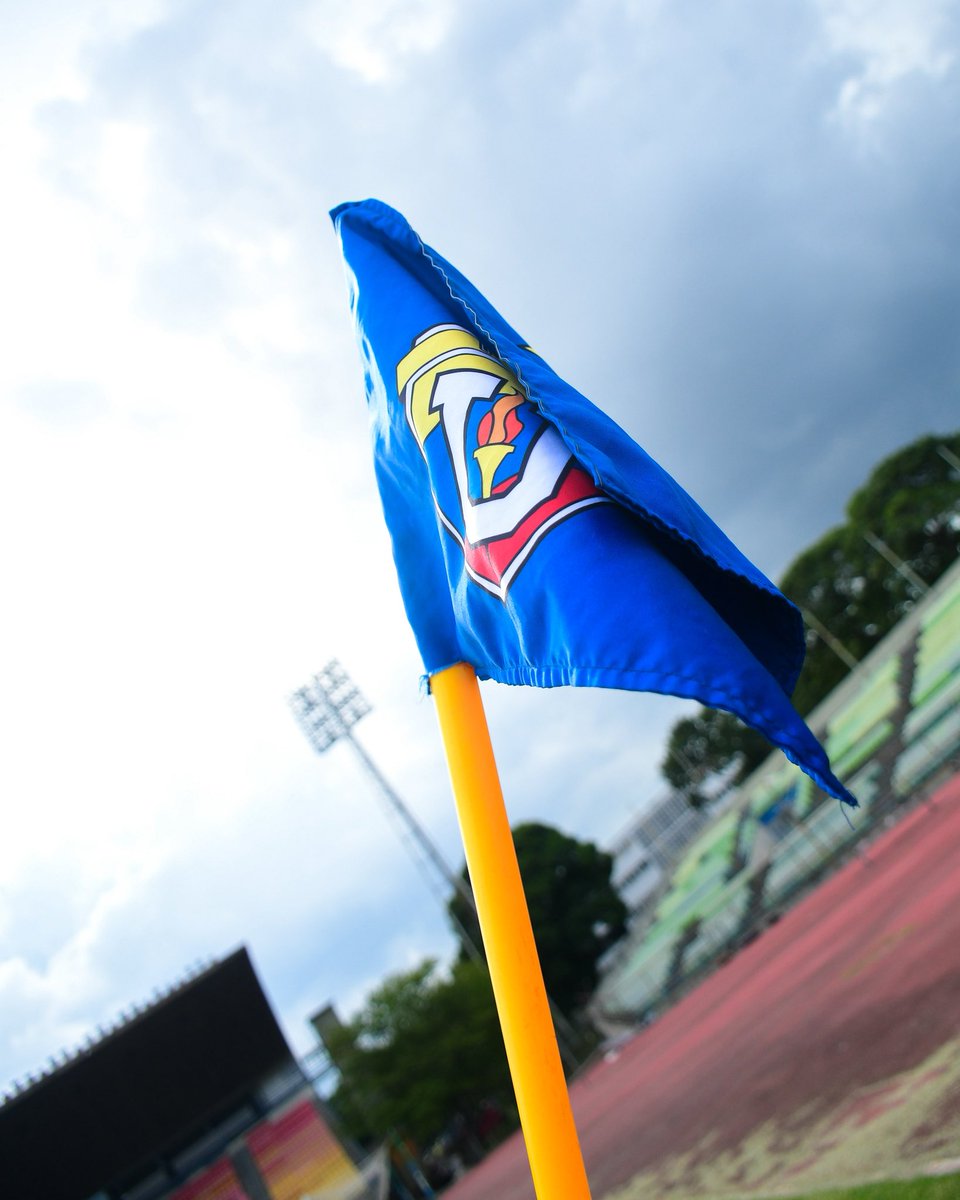 𝑬𝒏 𝒄𝒂𝒔𝒂 🏠🫂

#SomosUCV
#CopaVenezuela