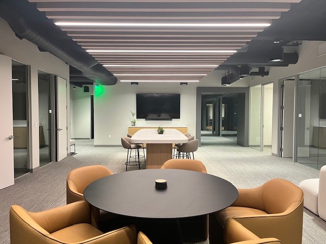 Source_SF's tweet image. Just showcasing our work on project 950 Tower Lane.

- Jerry Martinez