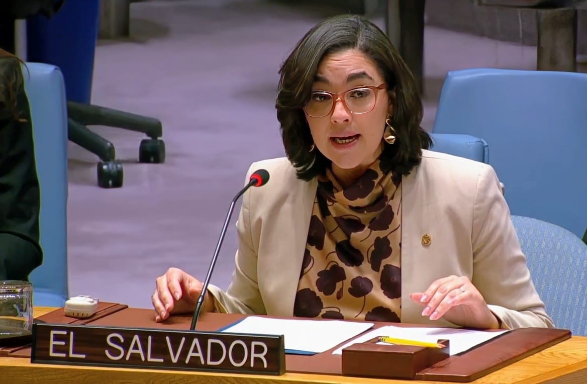 En el debate abierto del Consejo de Seguridad de ONU sobre el futuro de las Operaciones de Paz de <a href="/ONU_es/">Naciones Unidas</a>, enfatizamos la necesidad de:

▶️ Proteger al personal de paz
▶️ Fortalecer el nexo con la consolidación de la paz
▶️ Asegurar mandatos realistas con recursos adecuados