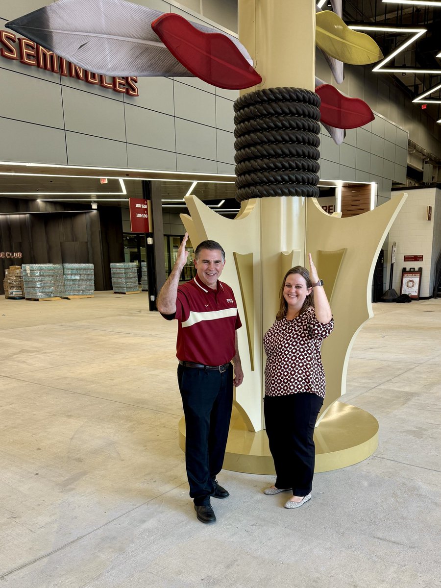 Katie Davis tweet media