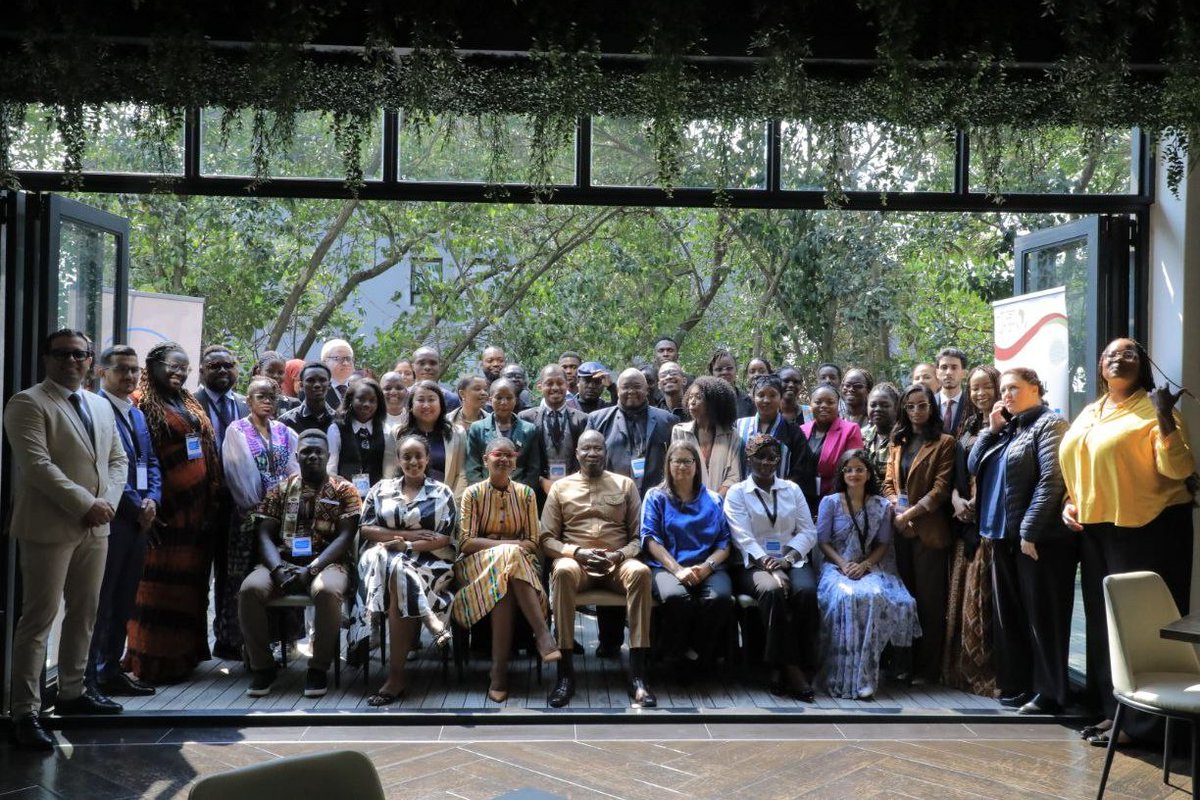 The Youth Leadership training in South Africa brings together #AYAPs, <a href="/au_wiseyouth/">African Union Commission - WiseYouth Network</a> , AU #TJ youth reps, young leaders from all 5⃣regions, <a href="/_AfricanUnion/">African Union</a> PAPS staff and partners @NeTT4Peace <a href="/_IJR_/">The Institute for Justice and Reconciliation #IJR</a>. United to shape #Africa’s future of peace and reconciliation.

This training