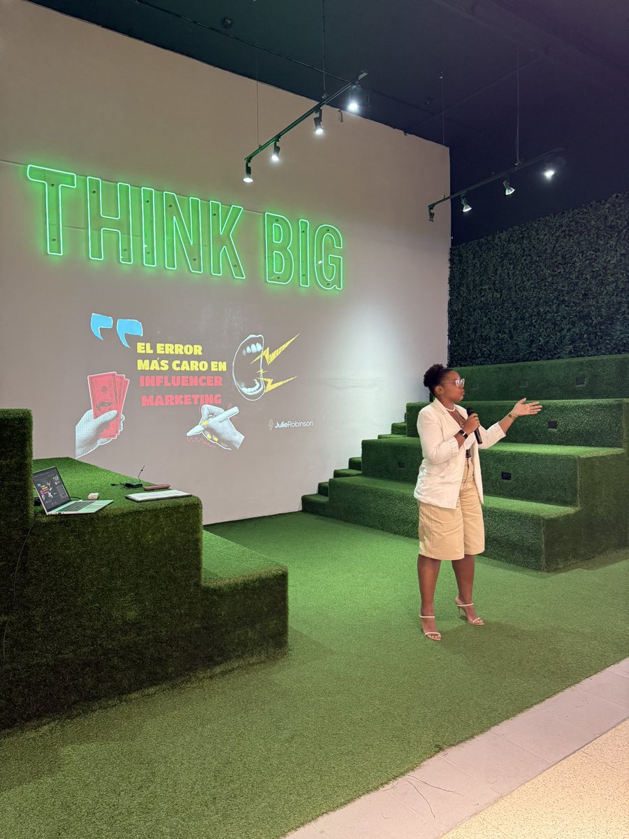 Aprendiendo de <a href="/Robinson_Julie/">𝑱𝒖𝒍𝒔 𝑹𝒐𝒃𝒊𝒏𝒔𝒐𝒏</a> sobre “el error más caro en influencer marketing” hoy en día 😃