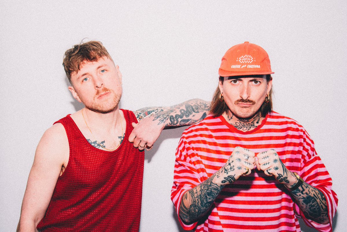 NEW/ After a summer of tearing it up at festivals and on tour with Dinosaur Pile-Up, "gritpop" duo <a href="/wehavesnakeeyes/">snake eyes</a> have announced Manchester, Nottingham, Bristol and London shows in March!

Tickets are on sale right now: tinyurl.com/34cx3ns3