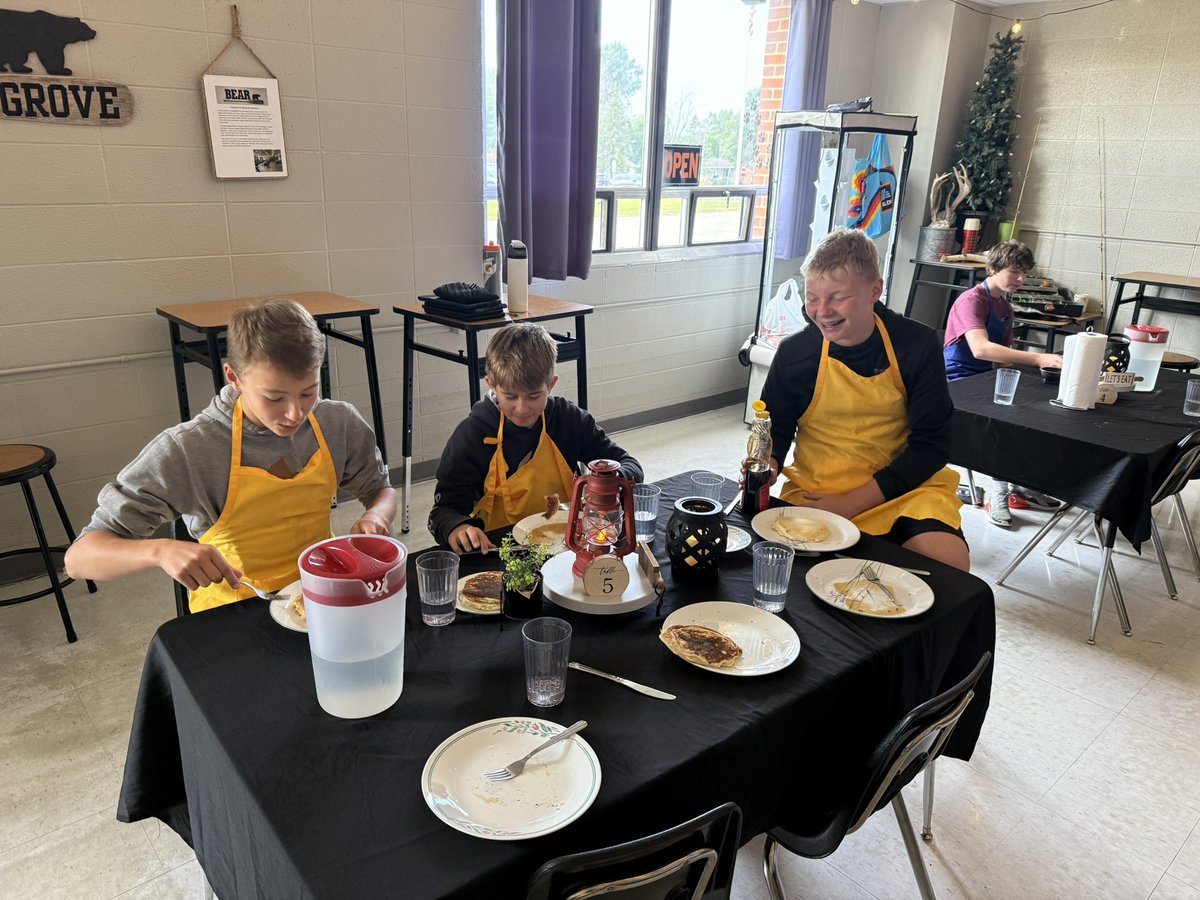 BizMathGuy's tweet image. Business Math 8 flipped the script today—literally! 🥞 Students put different pancake batters to the test, comparing, tasting, &amp;amp; deciding which recipe stacks up the best. Math + breakfast = a winning combo! #PancakeChallenge #FlippingForLearning @ByronBears @ByronMSBears