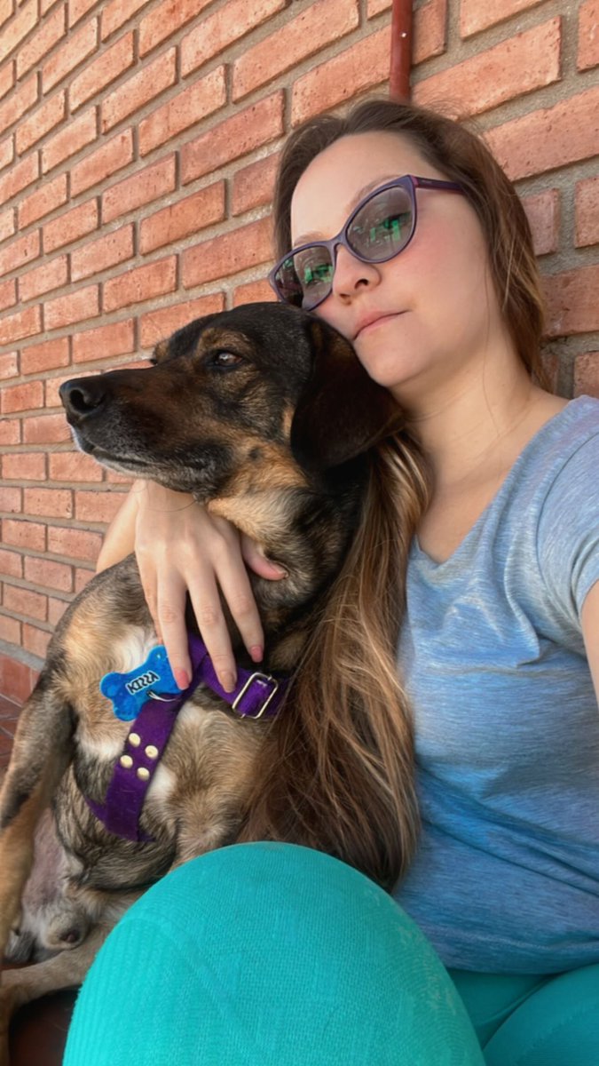 Mi perrito y yo les mandamos saludos