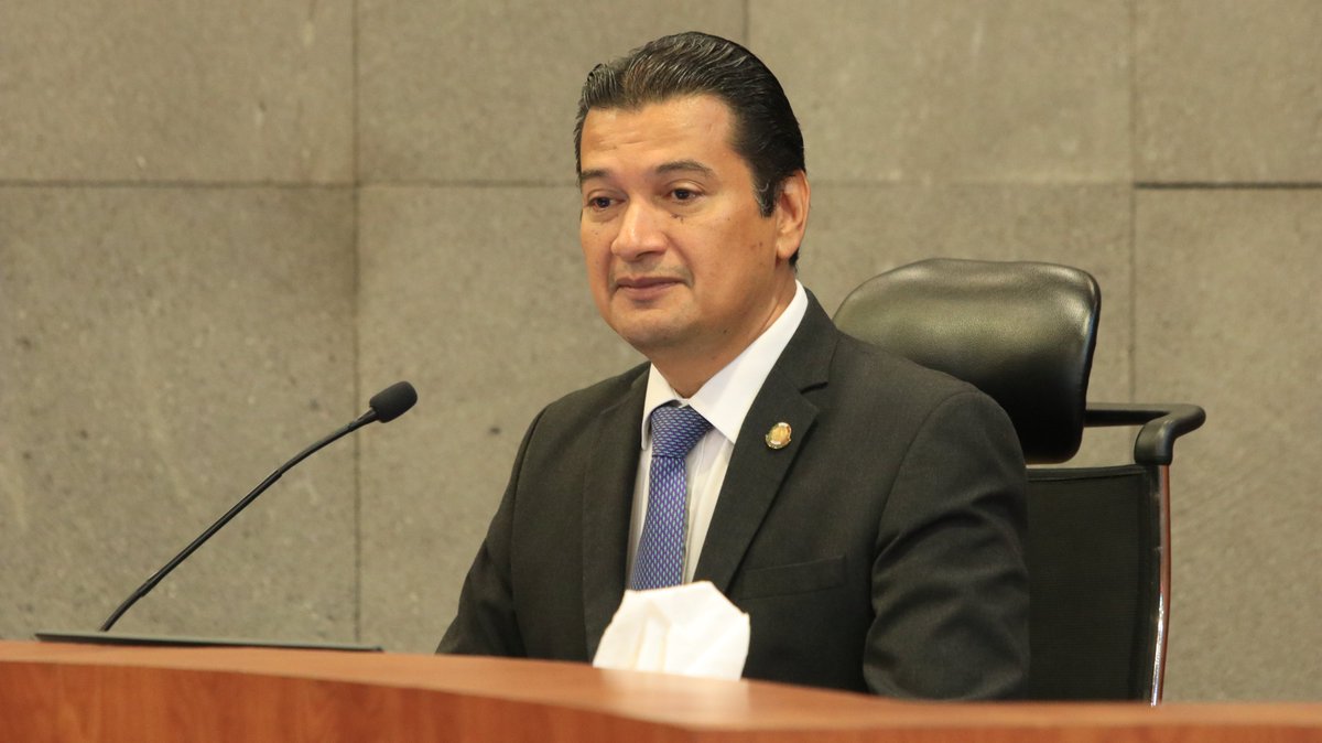#TEPJF
10 de septiembre de 2025
Sesión pública presencial de la #SalaXalapa