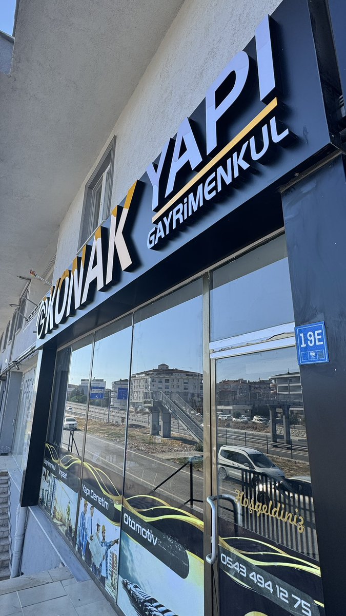 KONAK YAPI GAYRİMENKUL
     TEKİRDAĞ KAPAKLI 

Yeni yüz yeni vizyon
