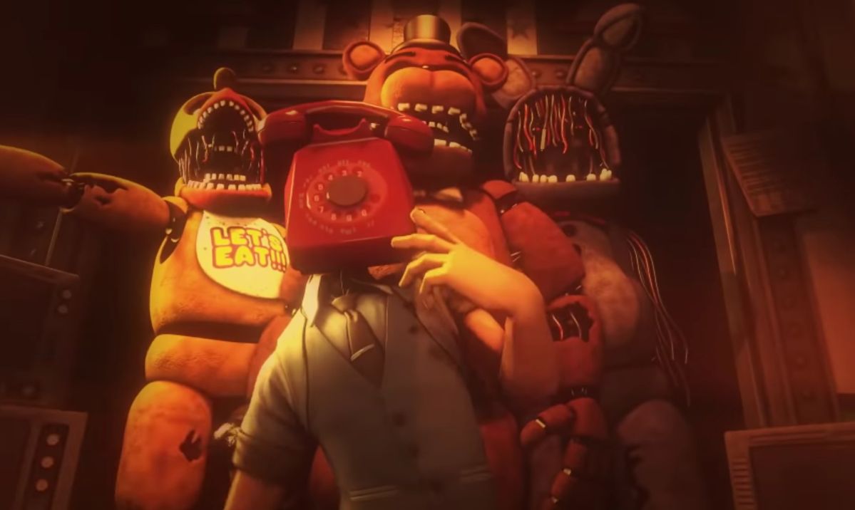 ''Just randomly taking a selfie with the animatronics because I am bored.''