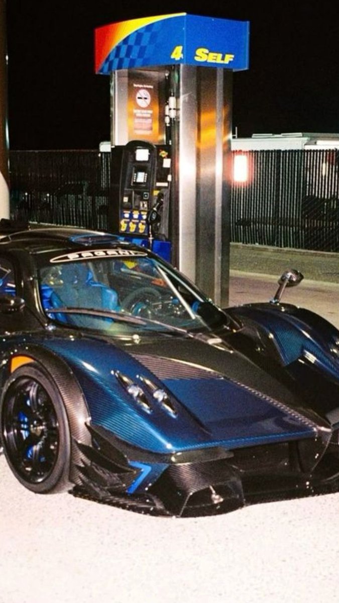 VINTAGE (@carsighting) on Twitter photo 