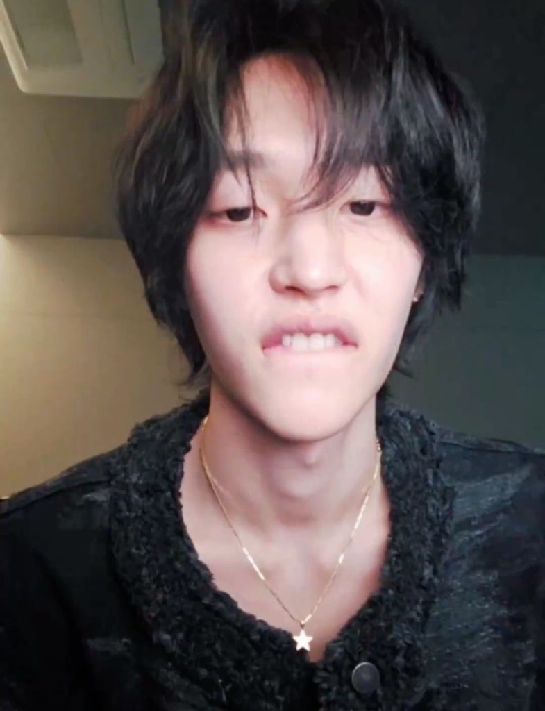 긍석이형 나사실 남자좋아해

레게노
                                                             ?

ㄹㅔ즈게@이노프라블럼