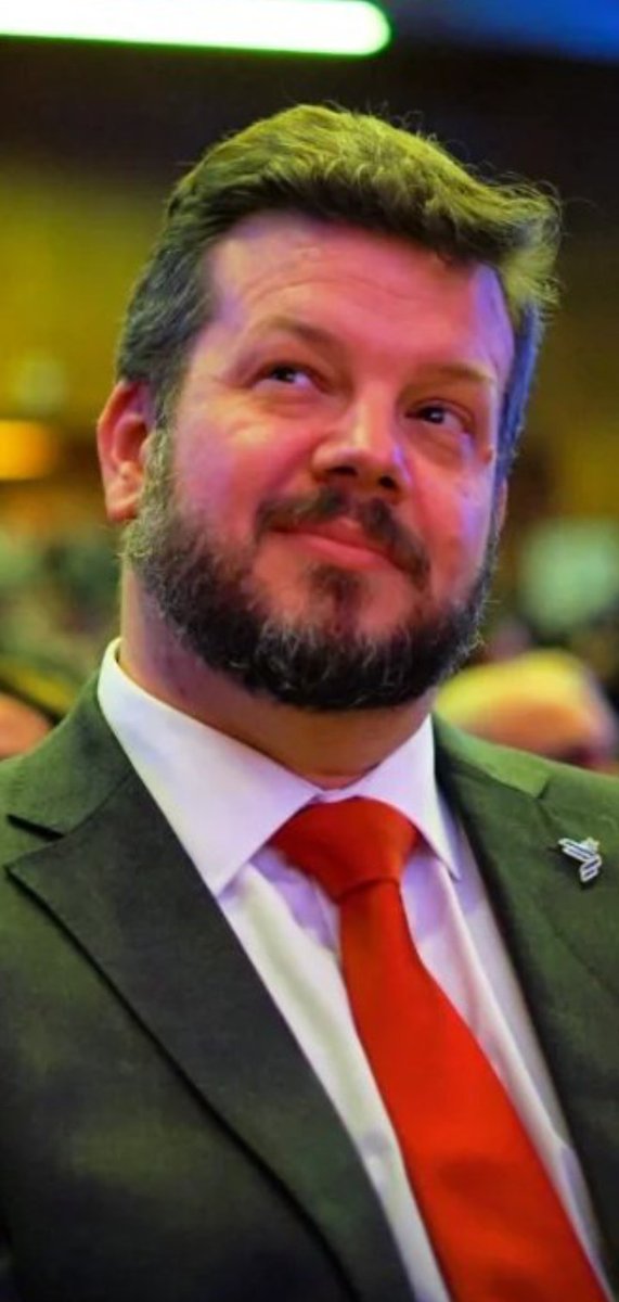 SOLIDO     Y        CERTERO 

👇👇👇👇👇👇👇👇👇👇👇👇👇👇👇