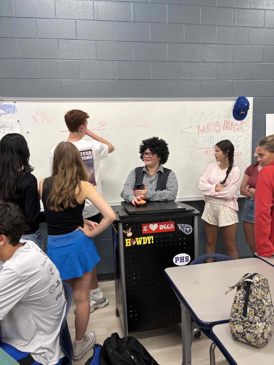 Page High DECA tweet media