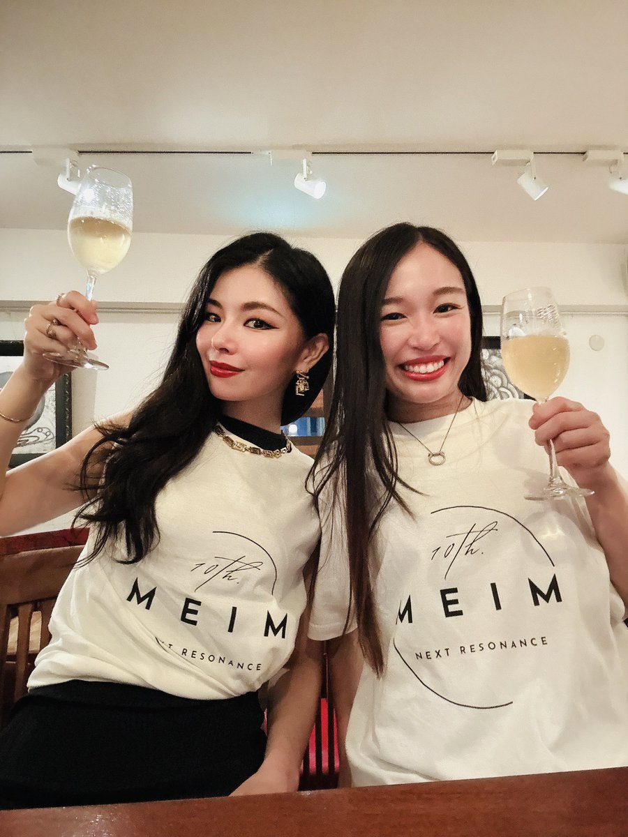 Meme4444t's tweet photo. ★9/10(水)@阿佐ヶ谷スタッカート
【MeiM LIVE】
満員御礼ありがとうございました❤️いつも感謝です🫶
大好きなスタッカートさん12周年おめでとうございます🎉
生音で心地良く演奏できるとても素敵なお店で、出逢えて本当に感謝です✨
ありがとうございます🥰

次回MeiM阿佐ヶ谷スタッカート LIVEは、12/10(水)に決定🎉
ご予約はスタッカートHPから是非お早めに❤️

MeiM 10周年記念Tシャツも是非GETしてね✨
💋MeiMオリジナルグッズしょっぷ ( meim_item )👀
https://t.co/5j8llf1gNp 

#MeiM #めいむ #duo
#cello #黒川実咲
#chromaticaccordion #accordion 
#piano #土屋恵
#music #tango #piazzolla #classic
#love #happy #world #japan
