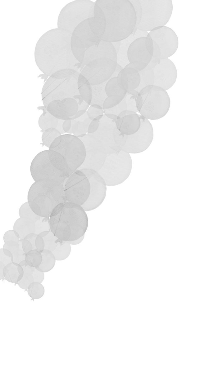 KOffice_KAORI's tweet image. 【#SDミニTips 023🍬制作記録編】

ケーキ屋さん対応の続き

プロンプトだけで無理なら？

→SDの機能フル活用！
1.下絵を描く(Canva)
2.その絵を使ってControlNet+Canny
3.風船の斜め配置をプロンプトで指示
4.パラメータ調整

生成！ 出た！！！
左が下絵⬇️

👉土台は完成✨
#StableDiffusion #Aiart