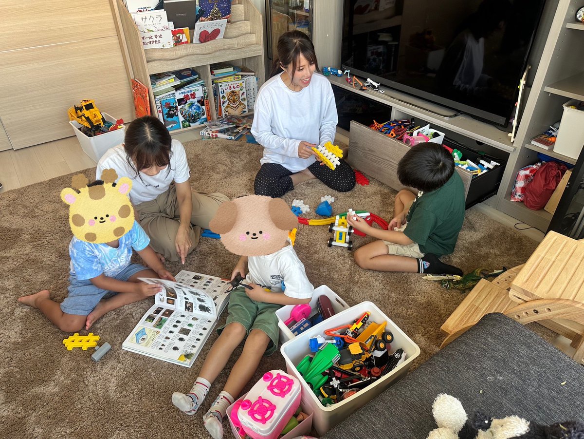 ClubNPM's tweet image. 日本プロ麻雀協会ではスポンサーである

TOKYO DENTAL OFFICE西新宿様

に託児場所をご提供いただき、保育士資格を持つ👩‍🍼

上野あいみ@aipyokorin
赤岩梨乃@rino_mimimi

の2名体制で託児が可能となりました📛✨

日本プロ麻雀協会は子育てとプロ活動の両立をサポートいたします🌸✨