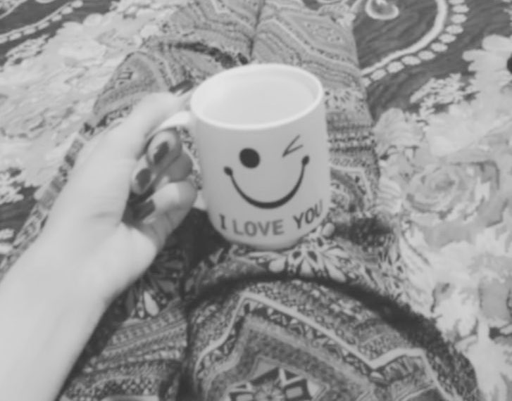 Tea ☕️ is love 💕 
Assalam o alaikum x family good morning have a good day all &gt;