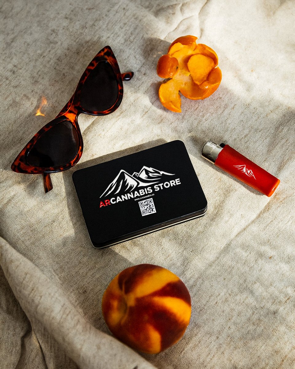 Shades, colors, textures.
Everything meets under soft light.

#arc #happy