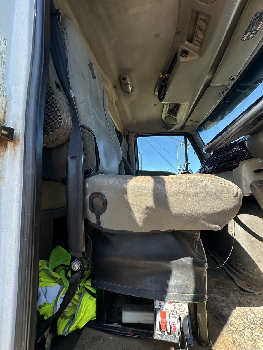 Any recommendations for a replacement air suspension seat for a truck?