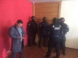 Энэ намрын чуулганаар их хурлын гишүүнээс Х.Баттулгыг эргүүлэн татан нь тодорхой болсон байна. 👏👏👏 АТГ-аас түүнд холбогдох хэргийг  мөрдөн шалгаж дуусаад Прокурор руу шилжүүлж байгаа юм байна. Прокуророос хэрэгт яллах дүгнэлт үйлдээд Х.Баттулгыг их хурлын гишүүнээс эргүүлж