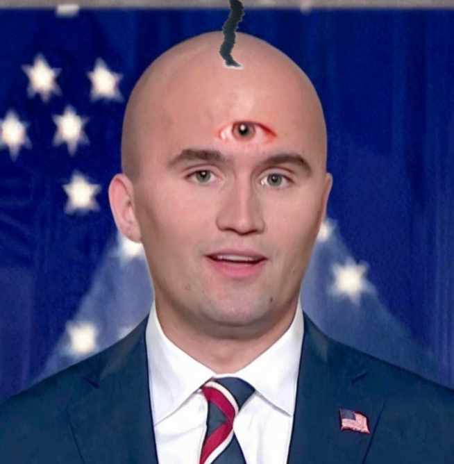 25Dturo's tweet photo. eye of char #CharlieKirk https://t.co/VcZtpddmiA