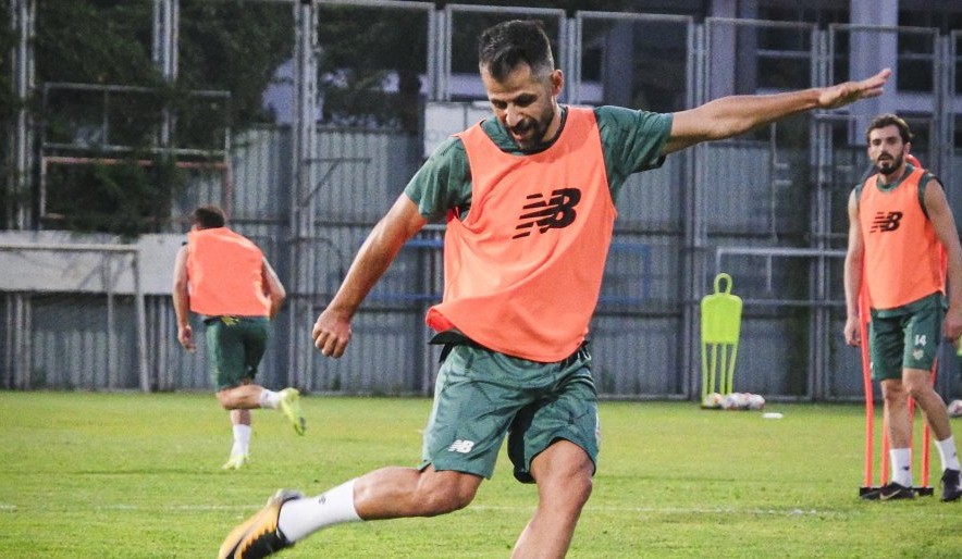 Huriye Gül Kolaylı (@hgkolayli) on Twitter photo Bursaspor, Arnavutköy maçı hazırlıklarına başladı turkhaber.com/haber/bursaspo… Bursaspor, Arnavutköy maçı hazırlıklarına başladı turkhaber.com/haber/bursaspo…