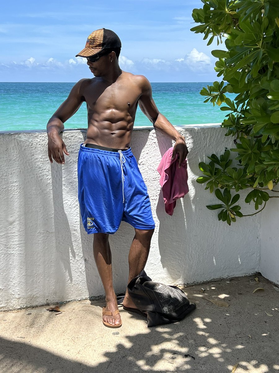 A lil sum to take the edge off