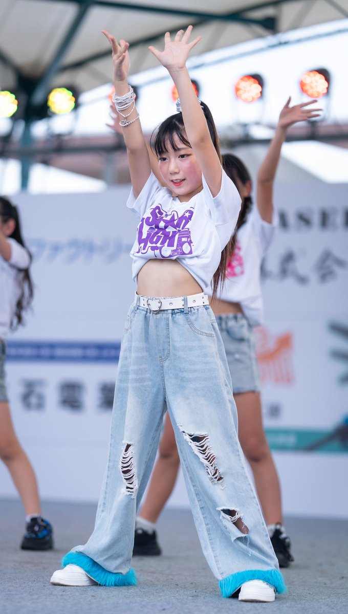 Miyu　2ペア 黒髪双子美人ヘア！twins hair 🇯🇵✨✂️ オフィスやバイトでも可愛い