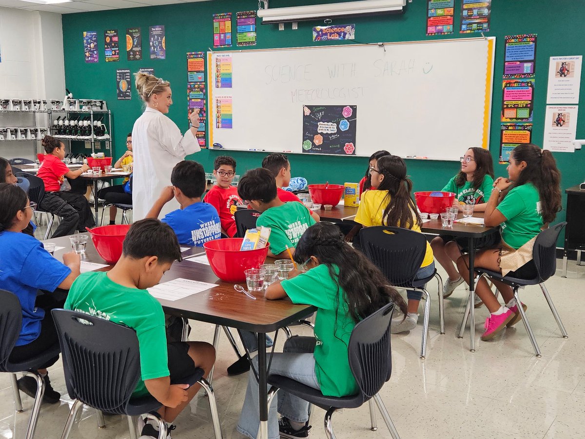 🌟 Exciting News! 🌟 Our 5th graders in Ms. Saenz’s class had a fantastic time being featured live on KSAT 12 Science with the amazing Meteorologist Sarah Spivey! 🎥✨ They got hands-on experience in a lab session exploring mixtures and solutions, making science come alive. 🧪