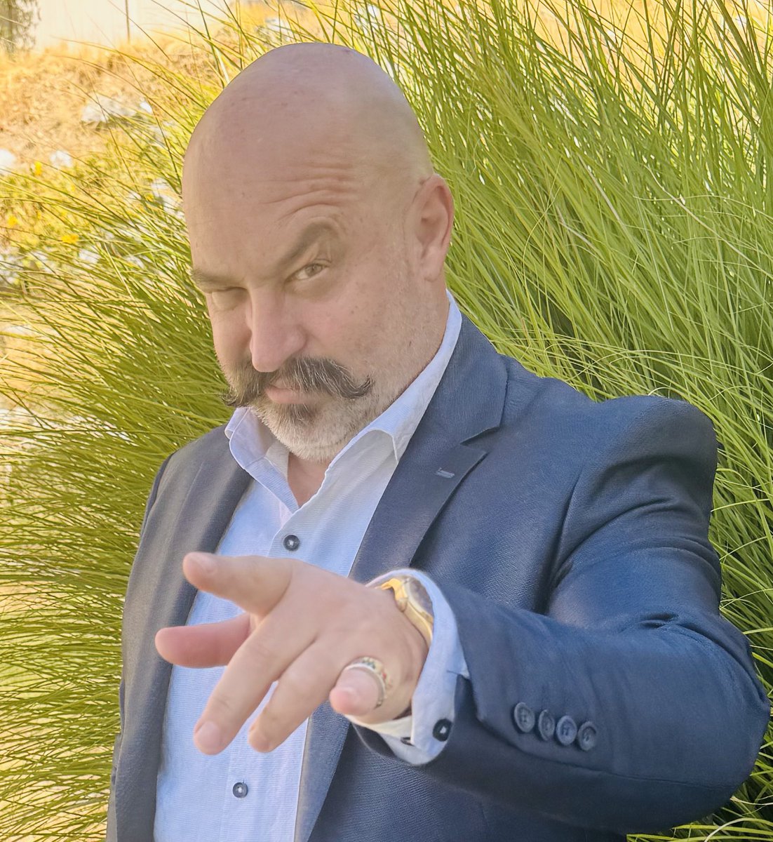 I️ replaced my old pic on the dating app with the suit and I️ get a bump in numbers and quality of matches - just saying.