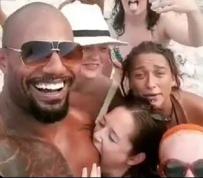 fusquinhamarelo's tweet image. nossa q delicia que é esse juan paiva jesus ô homem bonito senhor