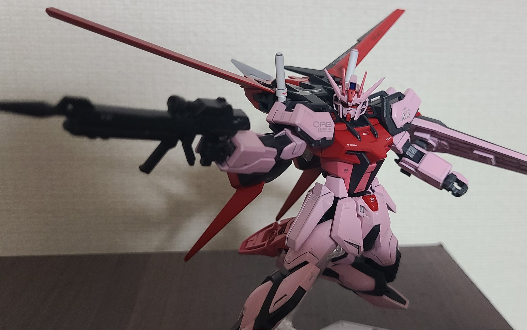 HG ストライクルージュ ダークマター (全塗装)完成品 HG ストライクルージュ ダークマター (全塗装)完成品 HG