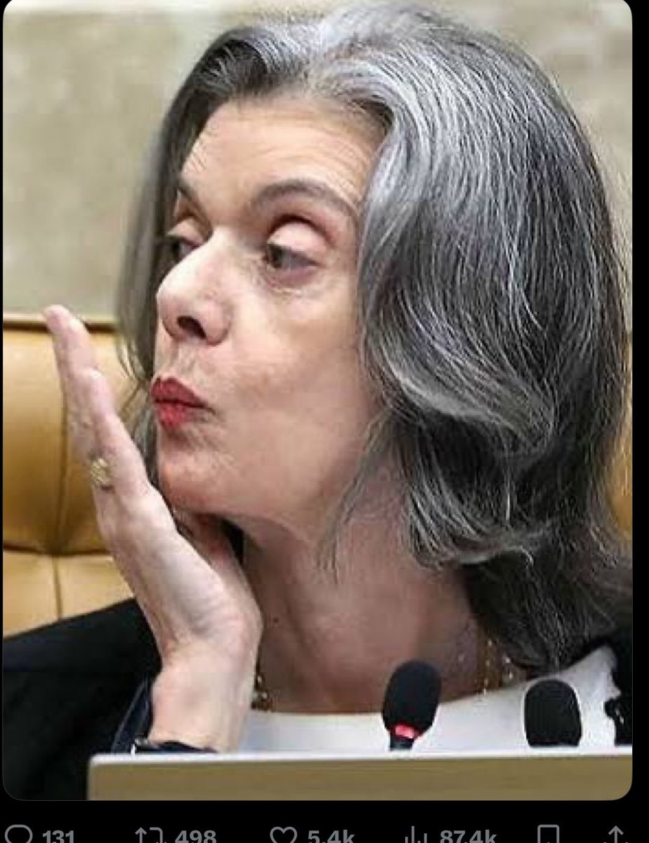 doidomgPT13's tweet photo. #Minin.Carmem Lucia vai entrar pra história. Atropelando o #GolpistaLuizFux amanhã. Ele caí sentir o que e de verdade respeitar s constituição, a soberania, e o @STF_oficial https://t.co/gS45vTCI8f