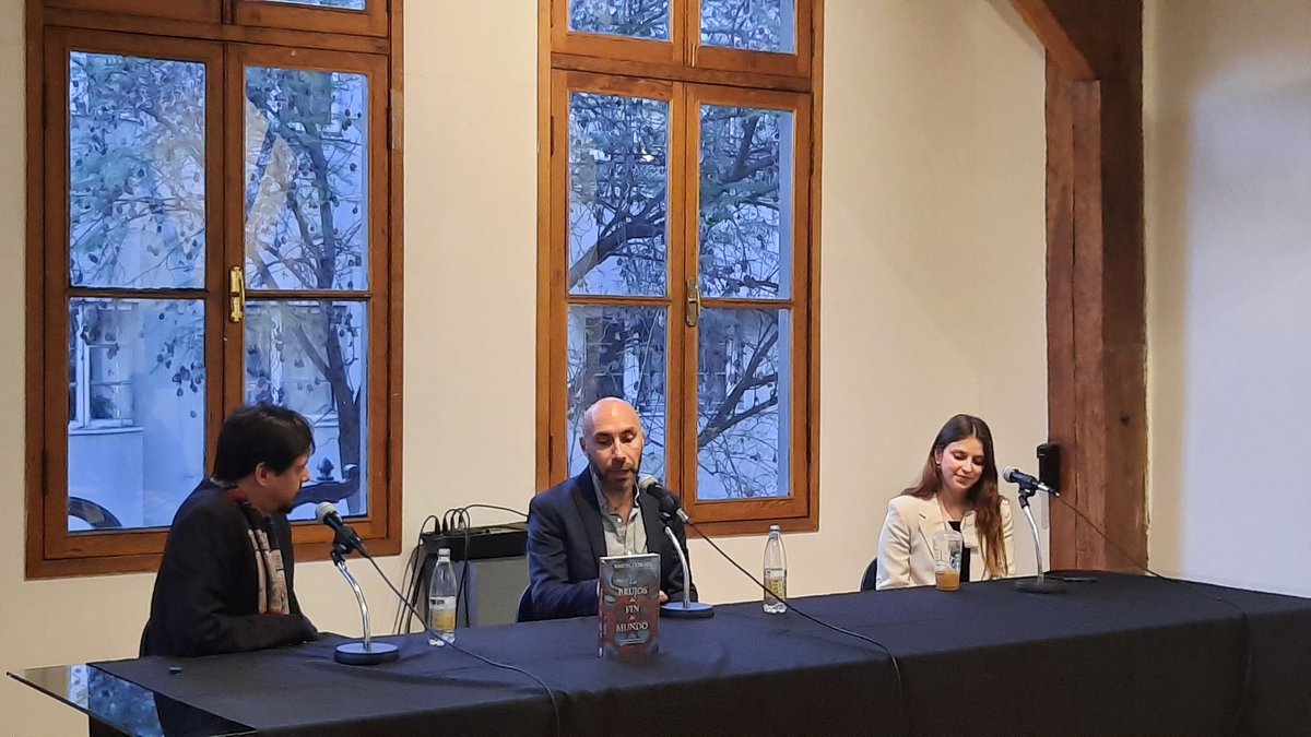 Carlos Reyes G. tweet media